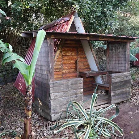 Banana Eco Camp Hotel Angra do Heroísmo Exterior photo