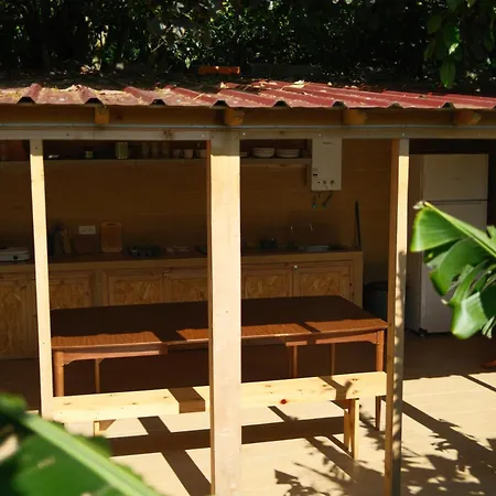 Banana Eco Camp Hotel Angra do Heroísmo Exterior photo